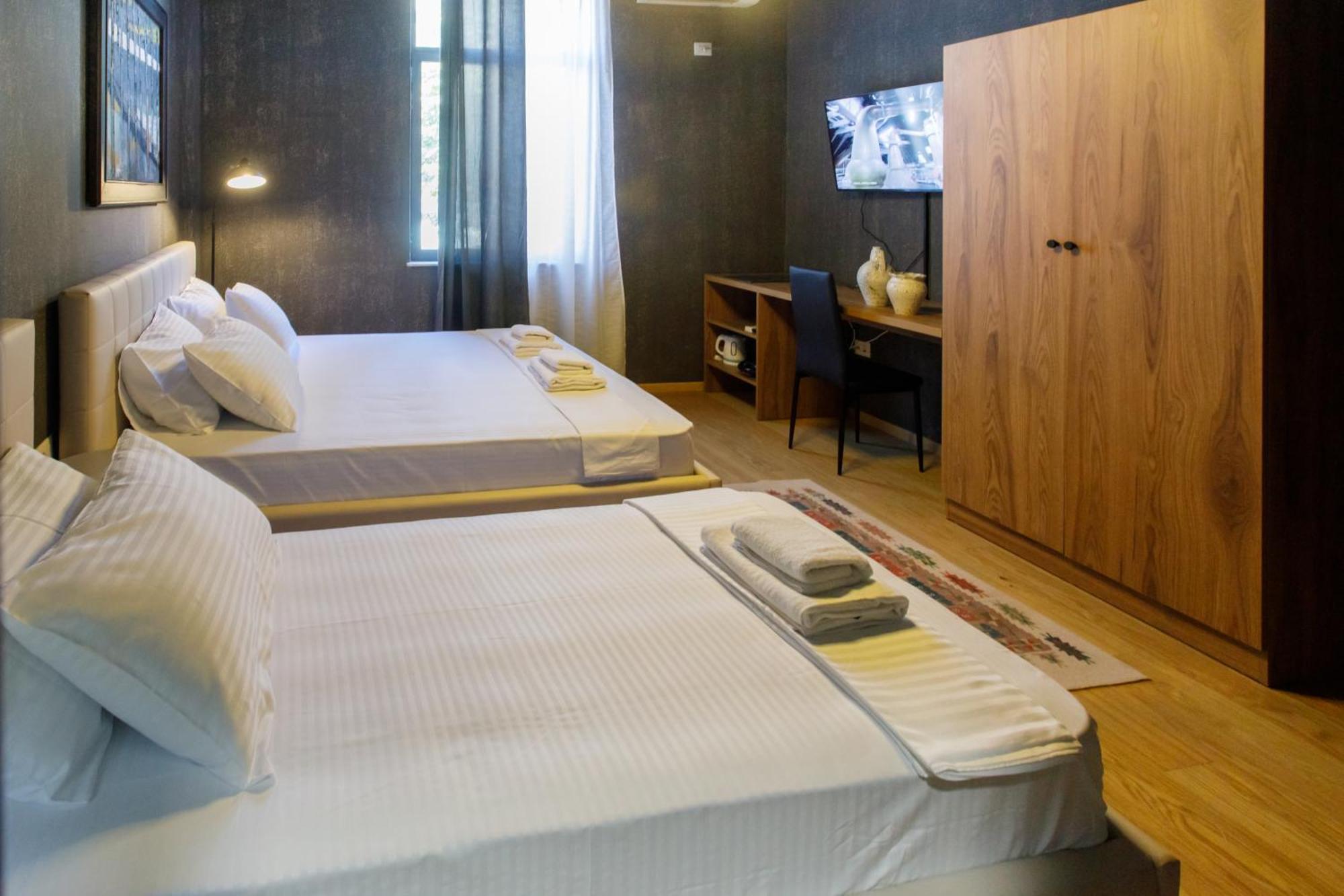 Studio31Apartments Tirana City Center Zewnętrze zdjęcie